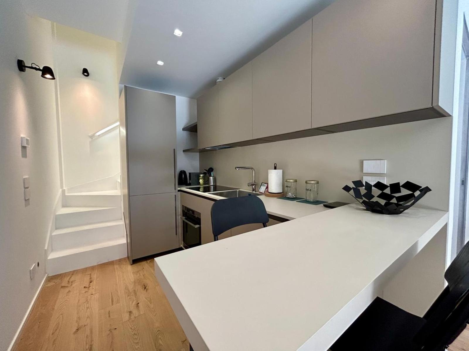 Kibilu Luxury Apt With Terrace, Isola District And Near Garibaldi Station Милан Экстерьер фото